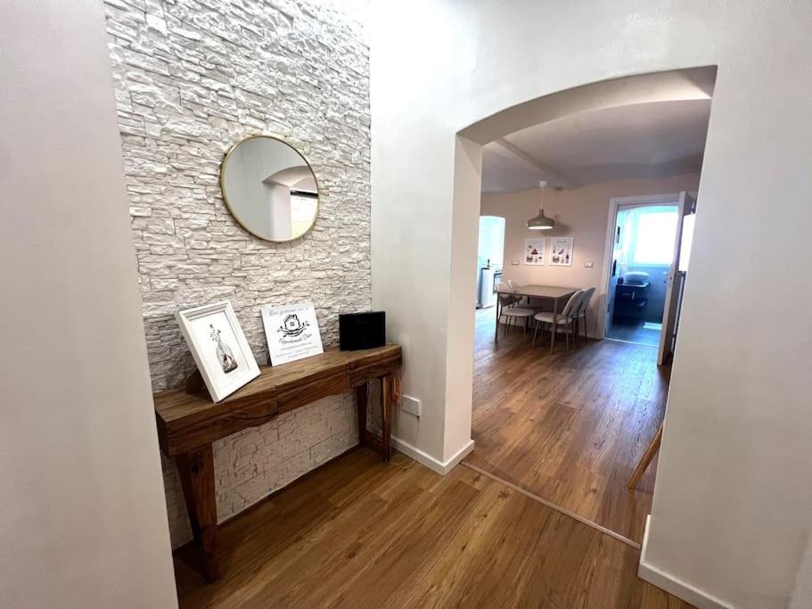 La Casa Del Papa Apartment Бари Екстериор снимка