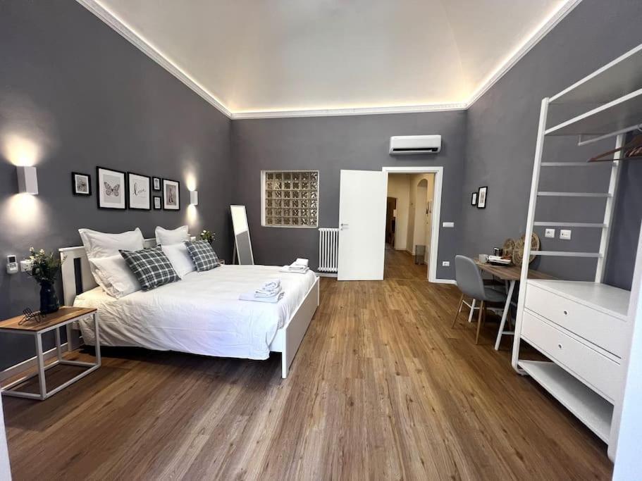 La Casa Del Papa Apartment Бари Екстериор снимка