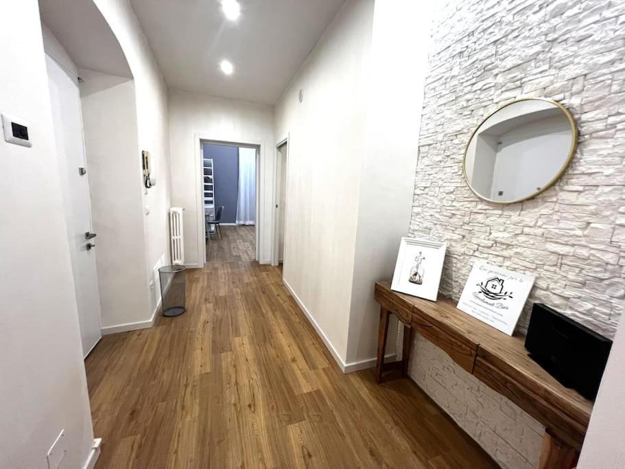 La Casa Del Papa Apartment Бари Екстериор снимка